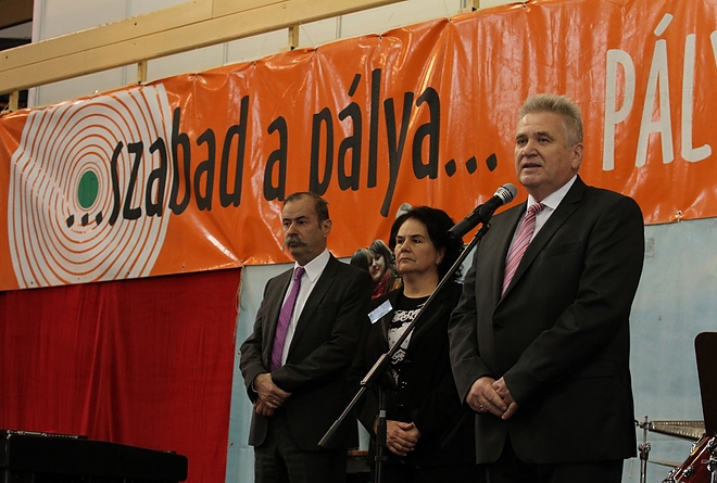 szabad_a_palya_171108_ja_17.jpg