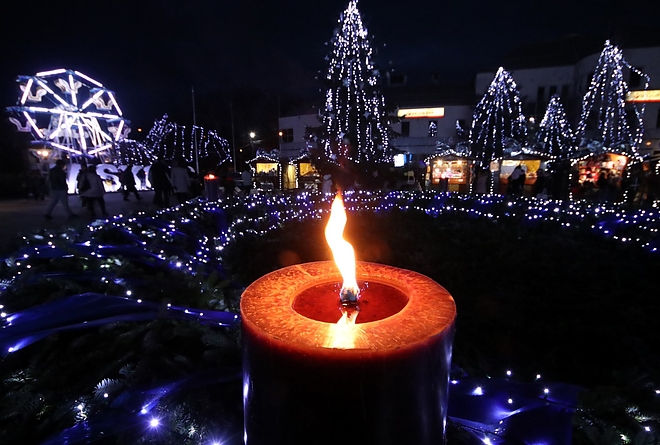 adventi_gyertyagyujtas_171223ml_50.jpg adventi_gyertyagyujtas_171223ml_50.jpg
