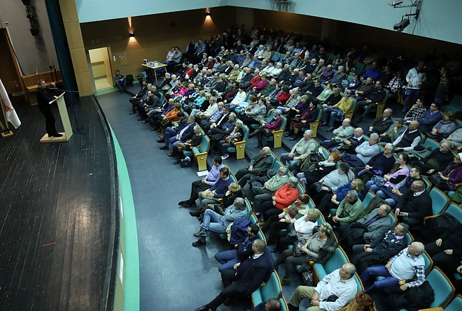 bayer_zsolt_forum_171214_ja_24.jpg