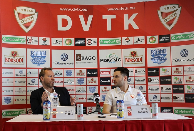 dvtk_jegesmedvek_tisell_sakaris_171221_ja_3.jpg
