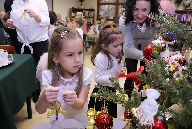 generaciok_talalkozasa_advent_171214_ja_25.jpg