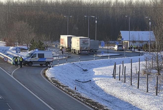 gyilkossag_m5_4jpg.jpg