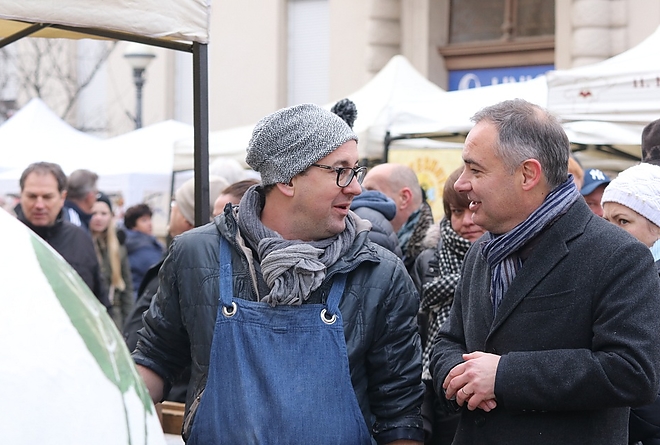 termeloi_nap_171217_bl_3.jpg termeloi_nap_171217_bl_3.jpg