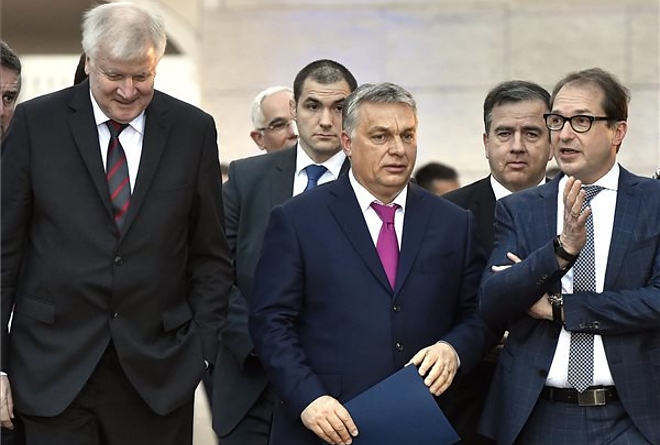 orban_bajor_.jpg