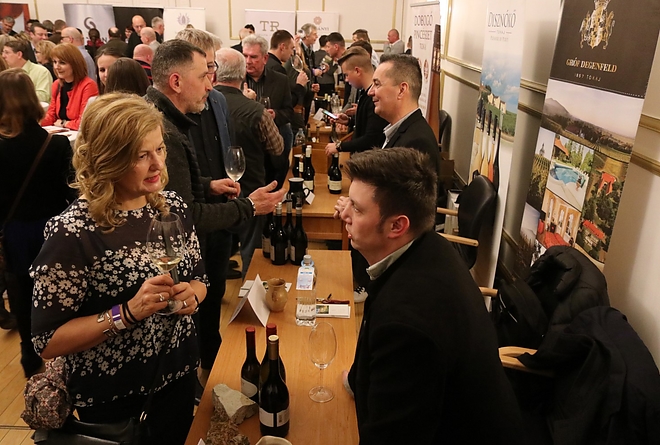furmint_180209ml_24.jpg furmint_180209ml_24.jpg