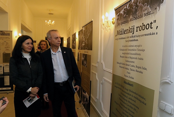 malenkij_robot_kiallitas_180223_ja_8.jpg malenkij_robot_kiallitas_180223_ja_8.jpg