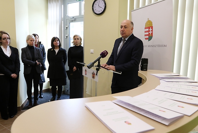 aldozat_segito_iroda_180319_ja_14.jpg