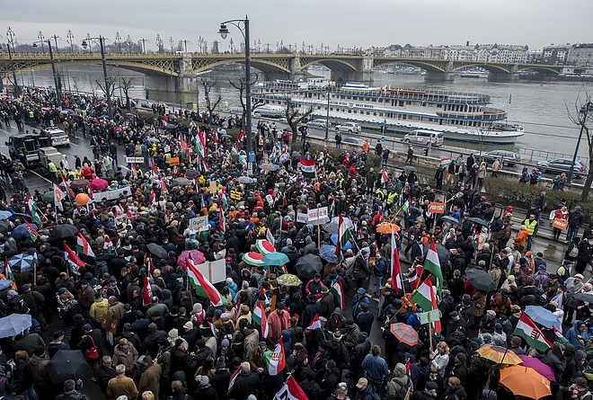 cof_coka_bekemenet_180315_mti.jpg