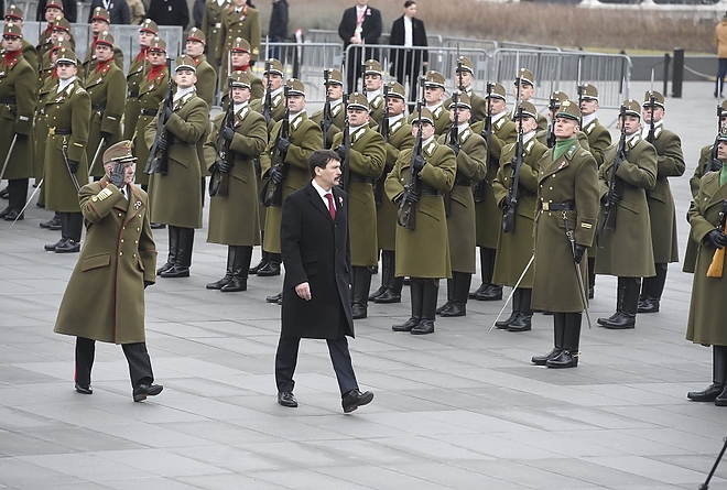 nemzeti_zaszlo_felvonas_180315_mti_1.jpg nemzeti_zaszlo_felvonas_180315_mti_1.jpg