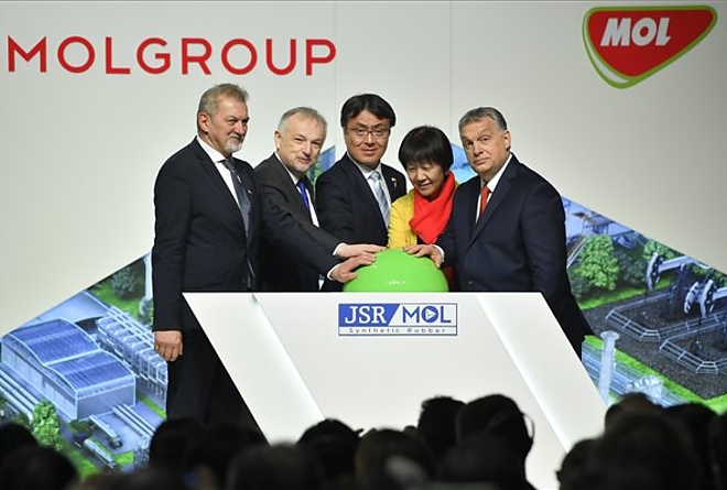 tiszaujvaros_orban_gumigyar_2.jpg