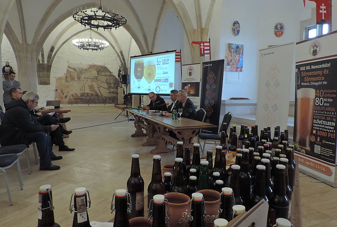 sormustra_180404_vcs_13.jpg