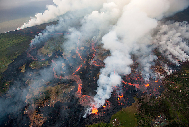 lava_hawaii_5.jpg