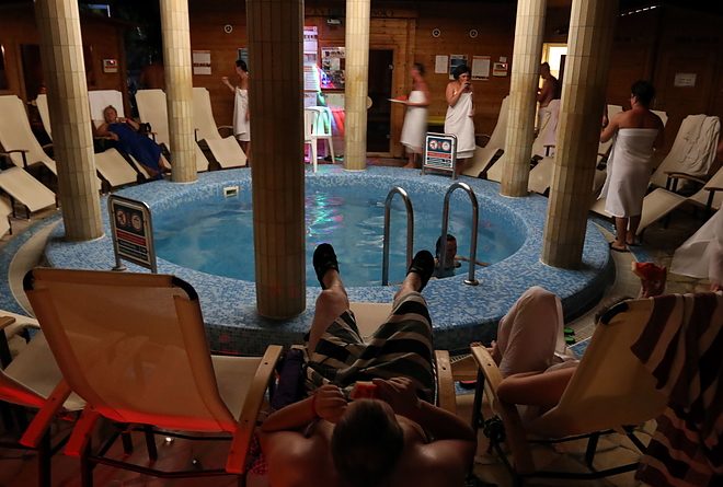 furdok_ejszakaja_20180727_vcs_10.jpg furdok_ejszakaja_20180727_vcs_10.jpg