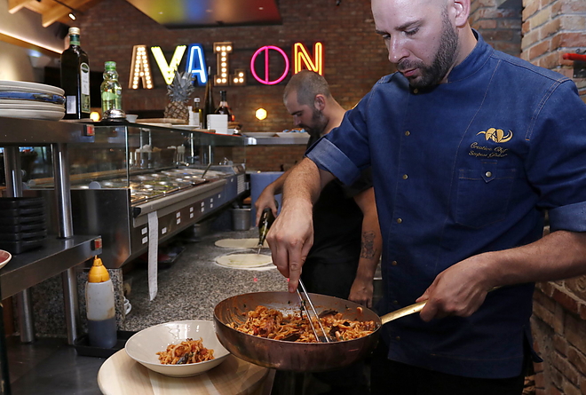 avalon_etterem_20180810_vcs_03.jpg avalon_etterem_20180810_vcs_03.jpg