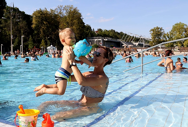 tapolcai_strand_180812_ja_1.jpg tapolcai_strand_180812_ja_1.jpg