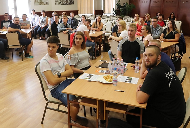 berzeviczy_allamkincstar_jatek_180920ml_6.jpg berzeviczy_allamkincstar_jatek_180920ml_6.jpg