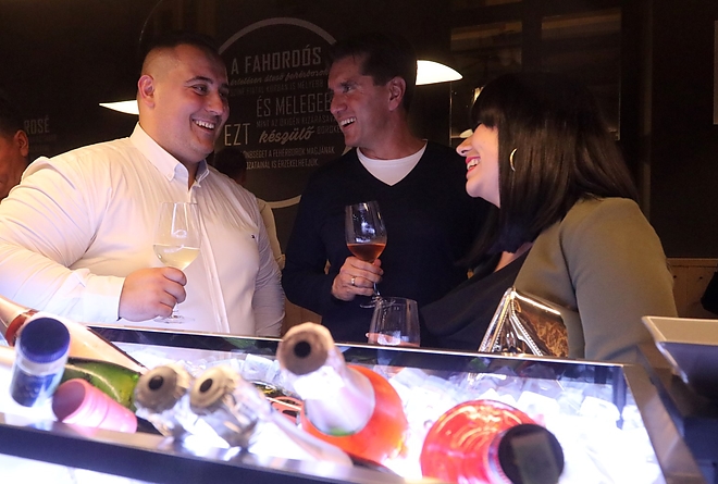 divino_megnyito_181019ml_39.jpg divino_megnyito_181019ml_39.jpg