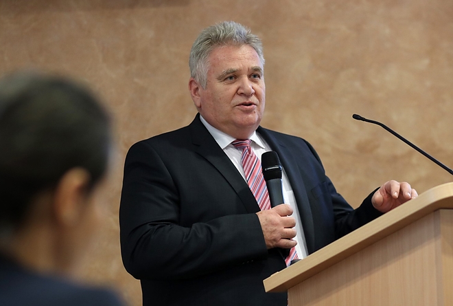 paktum_varoshaza_181031ml_21.jpg paktum_varoshaza_181031ml_21.jpg