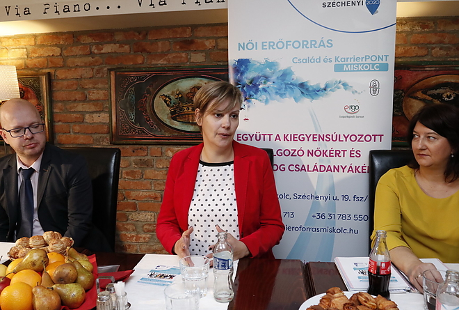 csaladbarat_munkahely_20181105_vcs_1.jpg csaladbarat_munkahely_20181105_vcs_1.jpg