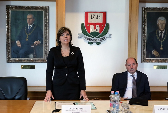 egyetem_dij_181112_ja_8.jpg