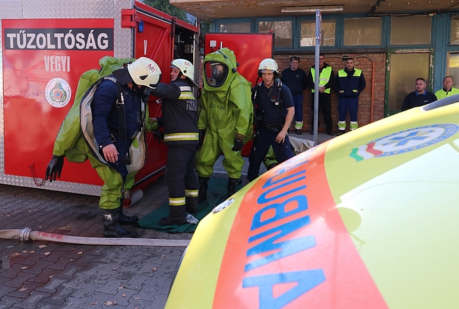 katasztfofavedelem_181116ml_34.jpg katasztfofavedelem_181116ml_34.jpg