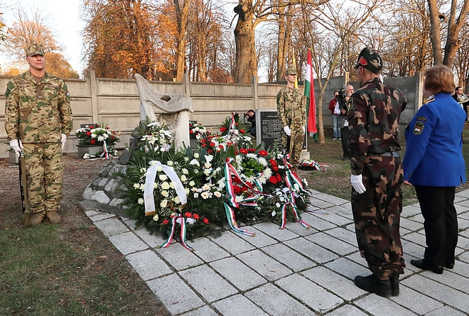 nemzeti_gyasznap_181104ml_31.jpg nemzeti_gyasznap_181104ml_31.jpg