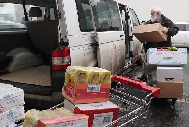 adomany_181219ml_2.jpg adomany_181219ml_2.jpg