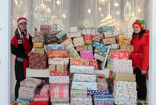 ajandek_doboz_varoshaza_181213ml_30.jpg ajandek_doboz_varoshaza_181213ml_30.jpg