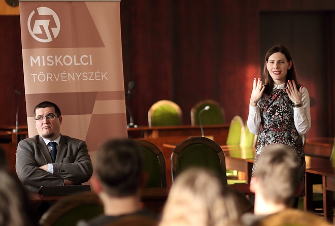 legyen_eszed_190206ml_8.jpg legyen_eszed_190206ml_8.jpg