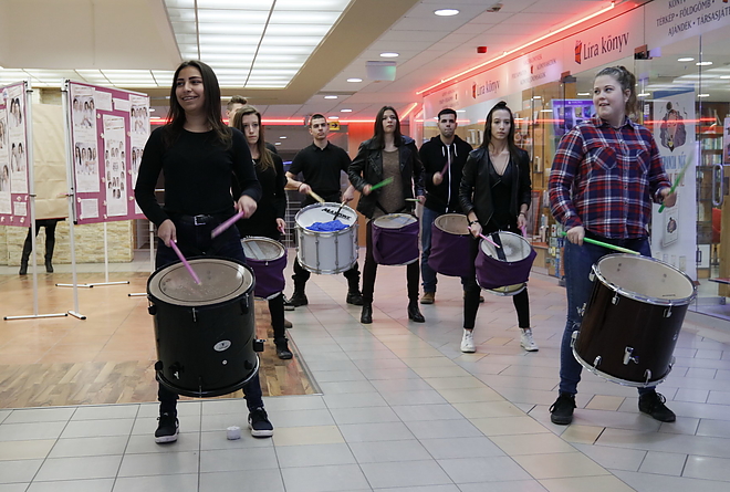 nem_mellesleg_kiallitas_190204_vcs_2.jpg nem_mellesleg_kiallitas_190204_vcs_2.jpg