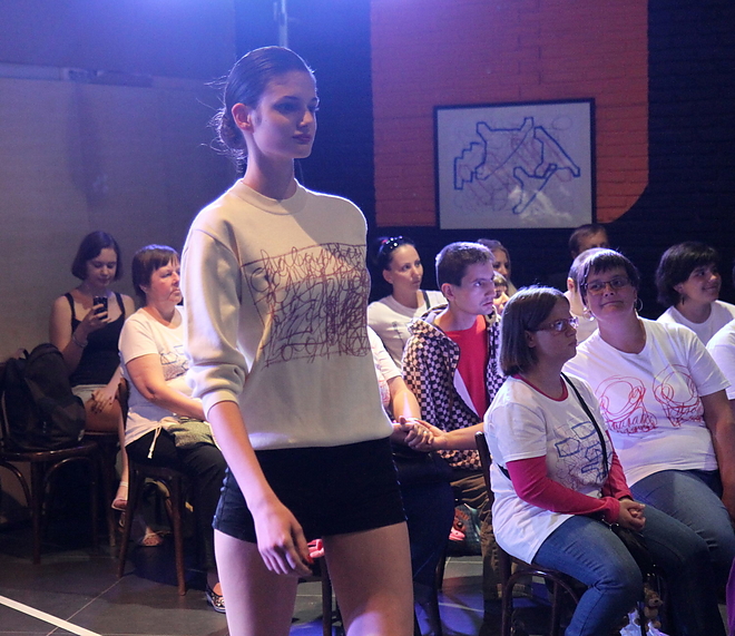 autista_divatbemutato_150620ml_20.jpg