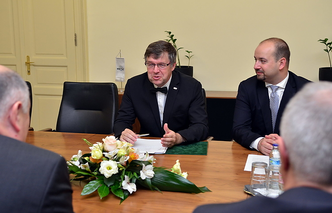cseh_nagykovet_150609_vcs_6.jpg