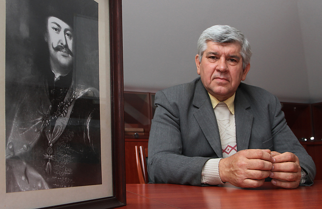 dr_ujaczki_tibor_150427ml_1.jpg