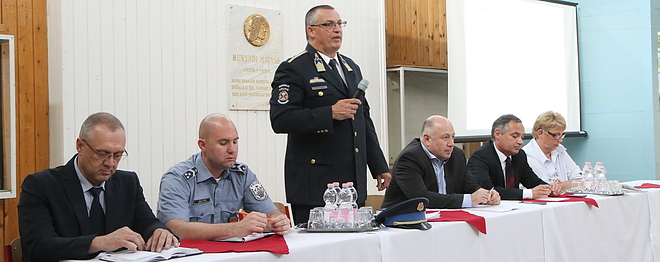 kozbiztonsagi_forum_150602ml_09.jpg