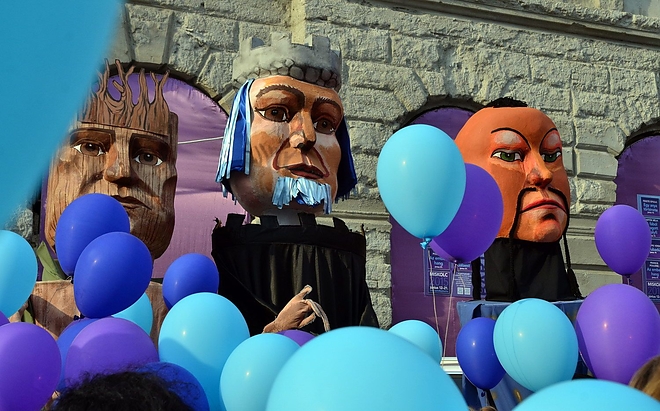 operafesztival_nyitoparade_150612_vcs_10.jpg