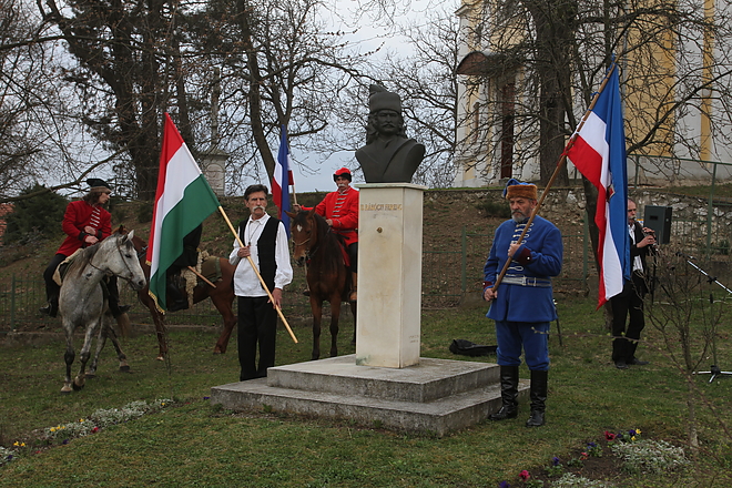 rakoczi_goromboly_150327_ja_1.jpg