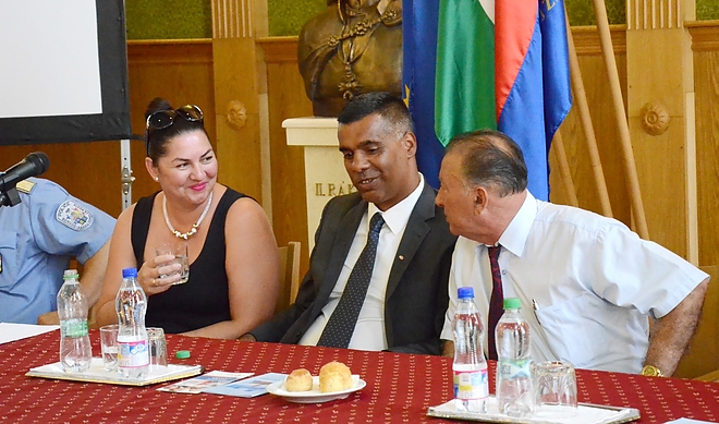 roma_onkorm_150721_fkcs_8.jpg