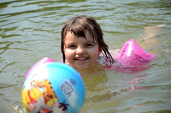 hoseg_150807_fkcs_3.jpg