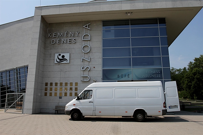 kemyeny_denes_uszoda_karbantartas_150814_ja_7.jpg