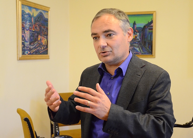 kiss_janos_150827_fkcs_2.jpg kiss_janos_150827_fkcs_2.jpg