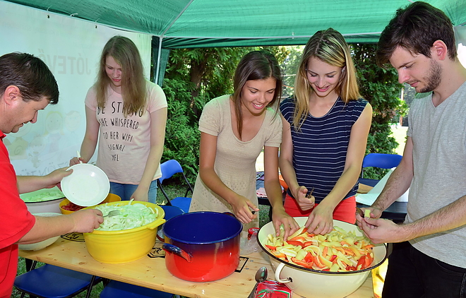 lecsofesztival_150808_vcs_02.jpg lecsofesztival_150808_vcs_02.jpg