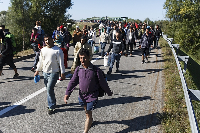 migransok_felsotarnok_150921_mti.jpg migransok_felsotarnok_150921_mti.jpg