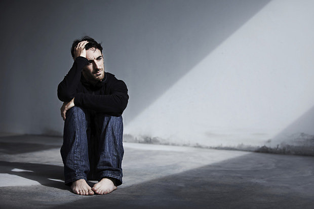 sad-man-on-floor-279834.jpg