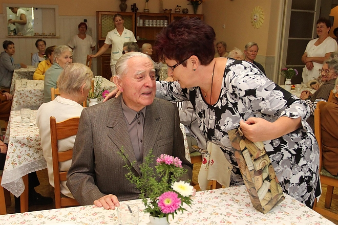 stramszki_dezso_koszontes_150908_ja_2.jpg stramszki_dezso_koszontes_150908_ja_2.jpg