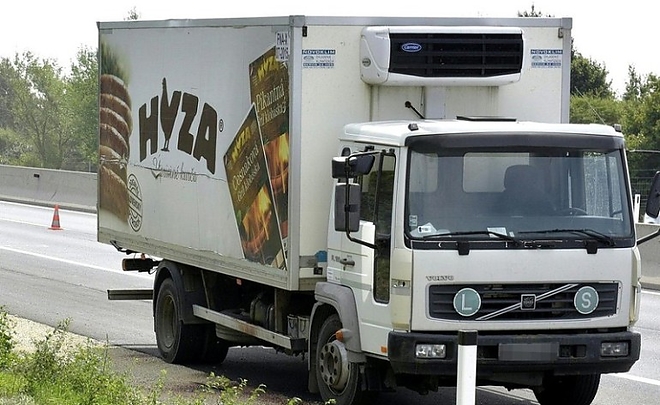 teherauto_migransok_ill.jpg