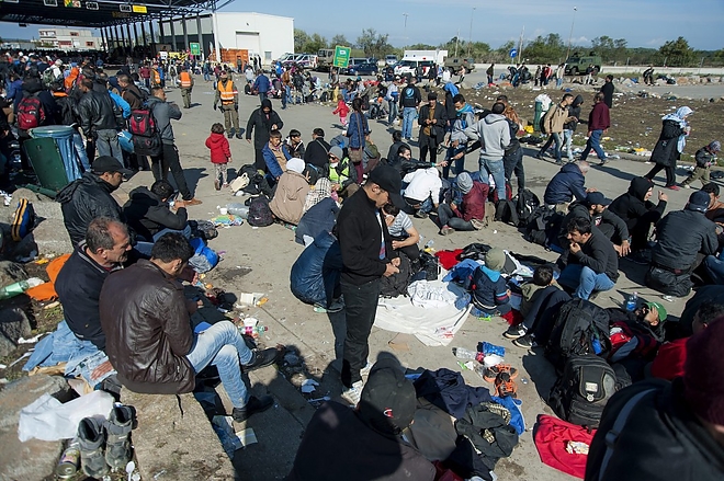 ausztria-migransok.jpg