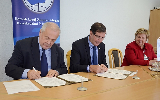 bokik_misek_151021_fkcs_8.jpg bokik_misek_151021_fkcs_8.jpg