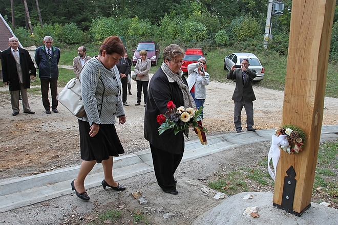 bukkszentlaszlo_kopjafa_151006_ja_9.jpg bukkszentlaszlo_kopjafa_151006_ja_9.jpg