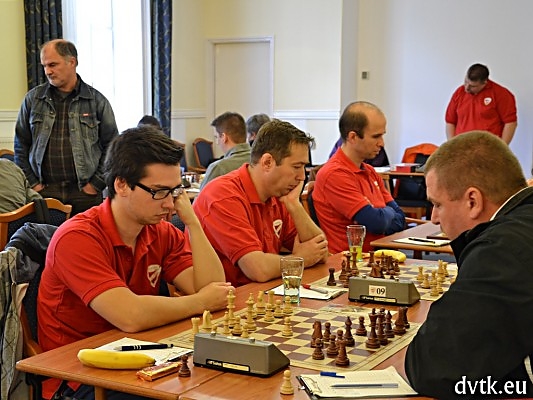 dvtk_sakk_151018_2.jpg