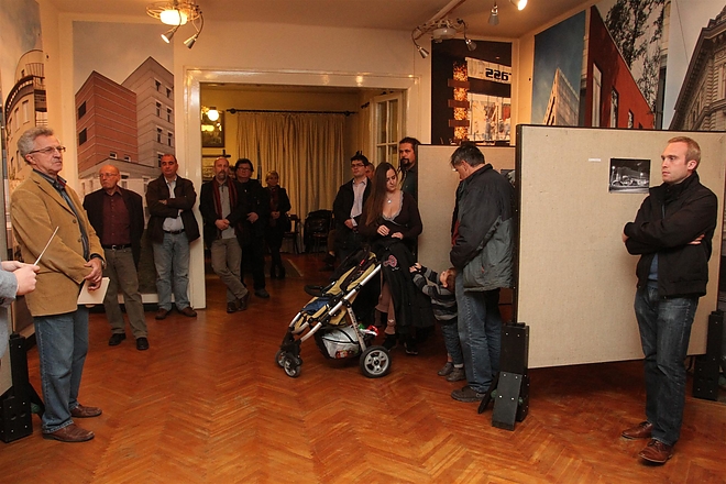 epiteszeti_fotokiallitas_151029_ja_5.jpg epiteszeti_fotokiallitas_151029_ja_5.jpg